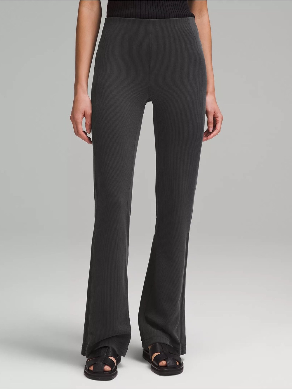 Lululemon Brushed Softstreme Ribbed Zip Flared Pant 32.5" Charcoal Gray Size 2